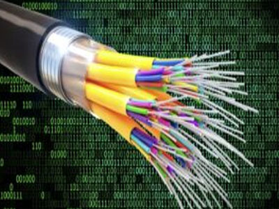 Diferenças específicas entre fibra monomodo e fibra multimodo